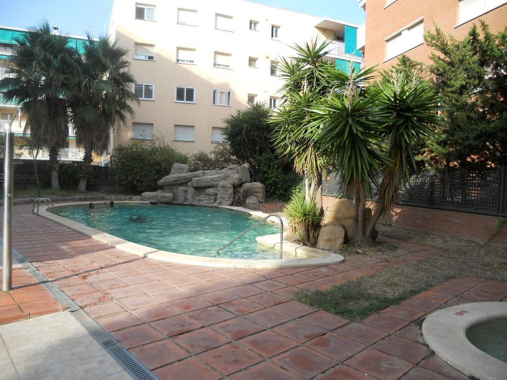 Apartamentos Palas سالو المظهر الخارجي الصورة